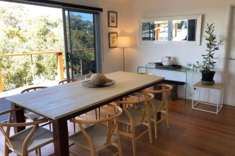 The Anglesea Beach House ADVENTURE RETREAT - Sunshine Coast Guide 3