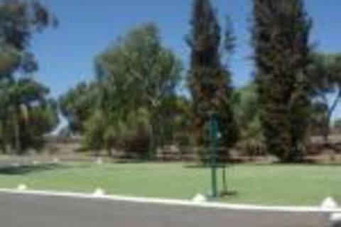 Acclaim Goldminer Tourist Caravan Park - Sunshine Coast Guide 0