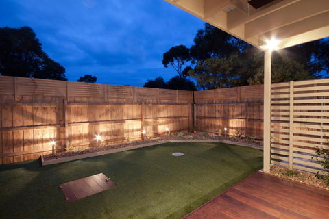 Amaroo - Sunshine Coast Guide 6