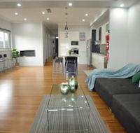 Newly Built and Spacious Home - Sunshine Coast Guide