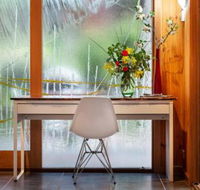Stonehill Retreat in The Yarra Valley - Sunshine Coast Guide