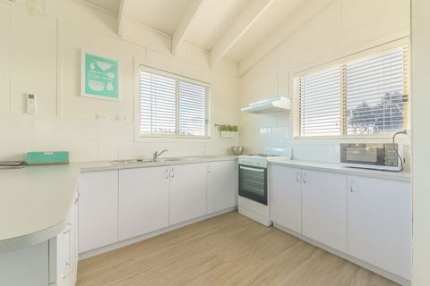 63 Marlin By Smiths Beach - Sunshine Coast Guide 3