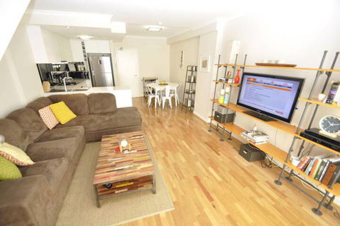 Darlinghurst Popular Apartments - Sunshine Coast Guide 5