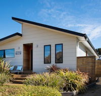 Gorge Vue on Main - Sunshine Coast Guide