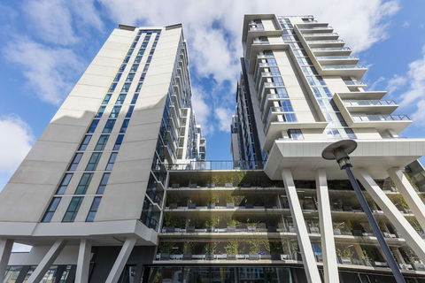 Avani Adelaide Residences - Sunshine Coast Guide 0