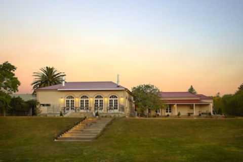 Le Mas Barossa - Sunshine Coast Guide 0