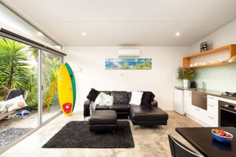 Smith Beach Getaways Beachwood Garden Studio - Sunshine Coast Guide 0