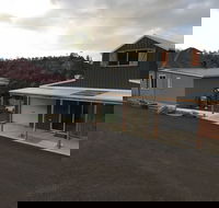 Derby Digs Barn - Sunshine Coast Guide