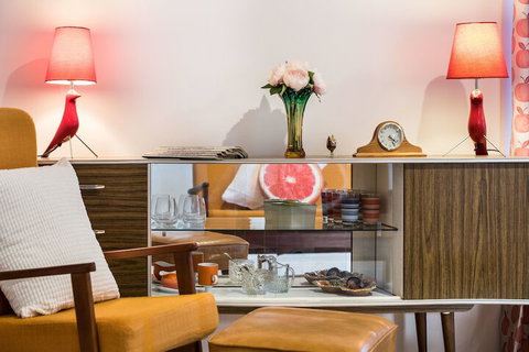 Trathen On Granville - Sunshine Coast Guide 4