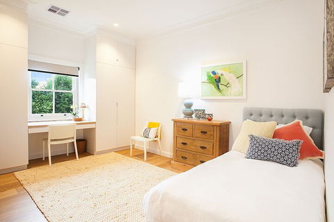 The Tarmons - Sunshine Coast Guide 3