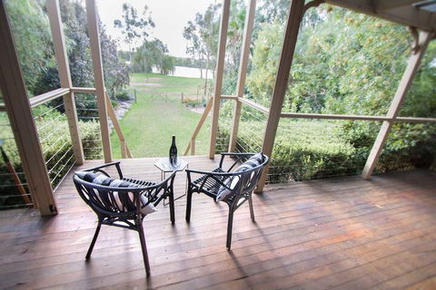 River Retreat At Monteith - Sunshine Coast Guide 2