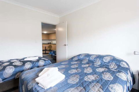 Arena Hotel - Sunshine Coast Guide 6