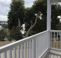 Apartment with views - Sunshine Coast Guide