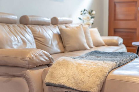 AirM8 Apartments On Mount Street - Sunshine Coast Guide 3