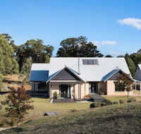 Three Paddocks - Sunshine Coast Guide