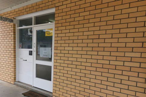 Edenhope Motor Inn - Sunshine Coast Guide 1