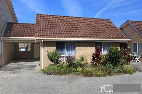 Villa Mara Sawtell NSW - Sunshine Coast Guide 1