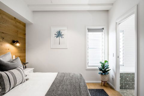 A PERFECT STAY - Luxe & Bloom - Sunshine Coast Guide 3
