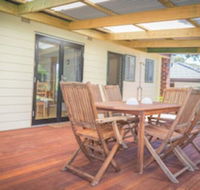 17 Broadbeach Drive - Sunshine Coast Guide