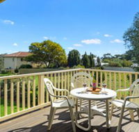 22 Broadbeach Drive - Sunshine Coast Guide