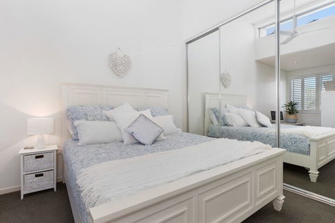 COASTAL CHIC At CASUARINA - Sunshine Coast Guide 4