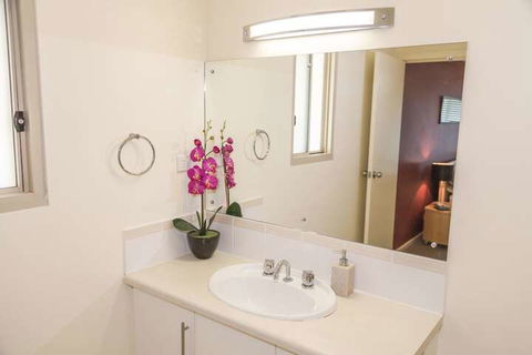 Salt 37 Oceanview Drive - Sunshine Coast Guide 5