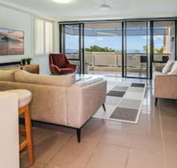 North Shore Towers - Sunshine Coast Guide