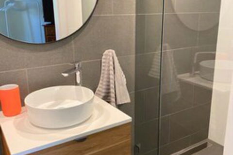 7 Horizon Parade - Sunshine Coast Guide 1