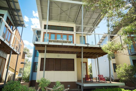 South Shores Villa 50 South Shores Normanville - Sunshine Coast Guide 2