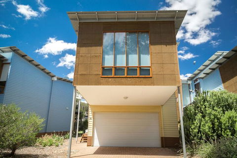South Shores Villa 50 South Shores Normanville - Sunshine Coast Guide 1