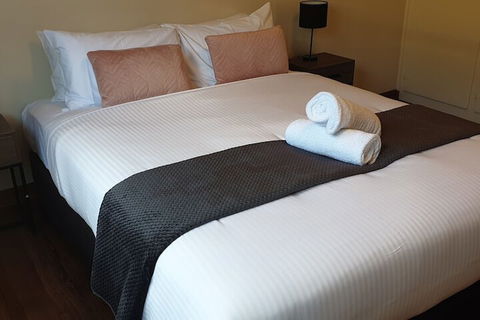 Port Life Beach House - Sunshine Coast Guide 4