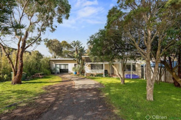 Summerlands VIC Sunshine Coast Guide