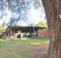 Surf Plazu PET Friendly - Sunshine Coast Guide