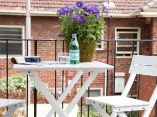 Apartment2c Marlo - Sunshine Coast Guide 0