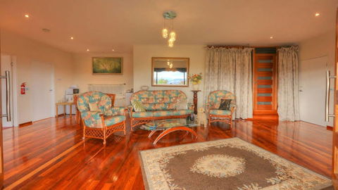 Huon Valley Eco Wilderness Retreat - Sunshine Coast Guide 0