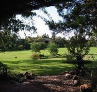 Mudgees Getaway Cottages - Sunshine Coast Guide
