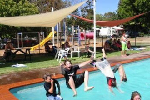 Bonnie Doon Caravan Park - Sunshine Coast Guide 1