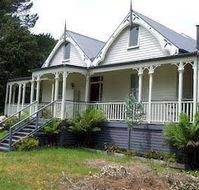 Braeside Strahan - Sunshine Coast Guide
