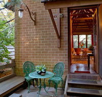 Cherrytree Cottage - Sunshine Coast Guide