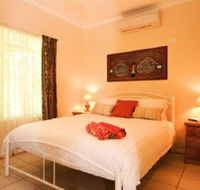 Maud Creek Lodge - Sunshine Coast Guide