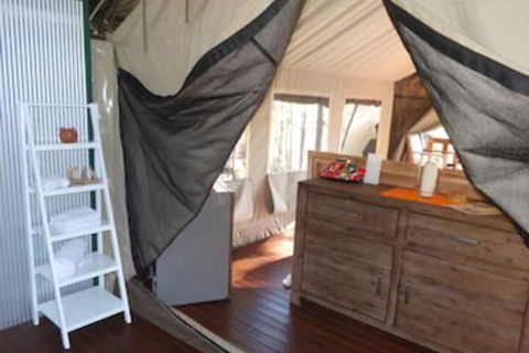 Murphy's Creek Hideaway - Sunshine Coast Guide 5