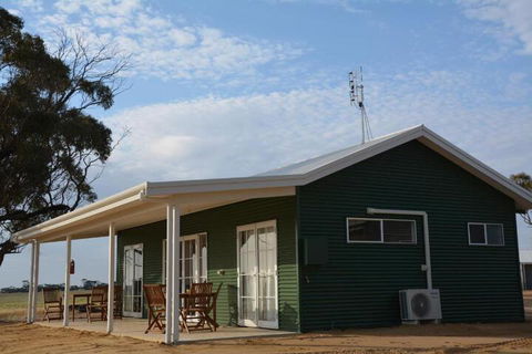 Marys Farm Cottages - Sunshine Coast Guide 7
