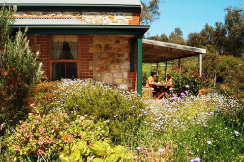Amandas Cottage 1899 - Sunshine Coast Guide 2
