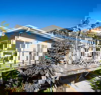 Surfside - Sunshine Coast Guide