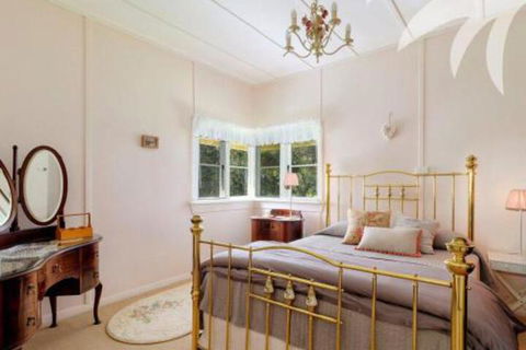 Aleda House - Sunshine Coast Guide 2