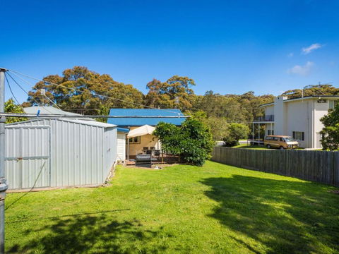 Pet Friendly Beach Cottage At Ballingalla - Sunshine Coast Guide 4