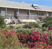 Flour Cask Bay Retreat - Sunshine Coast Guide