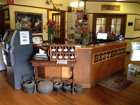 Bestbrook Mountain Resort - Sunshine Coast Guide 0