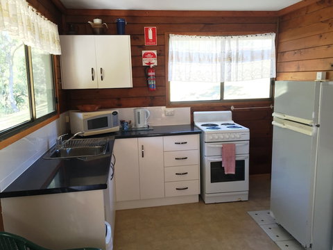 Bestbrook Mountain Resort - Sunshine Coast Guide 6