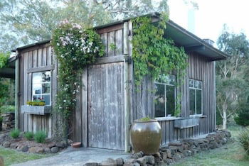 Heimat Chalets - Sunshine Coast Guide 1
